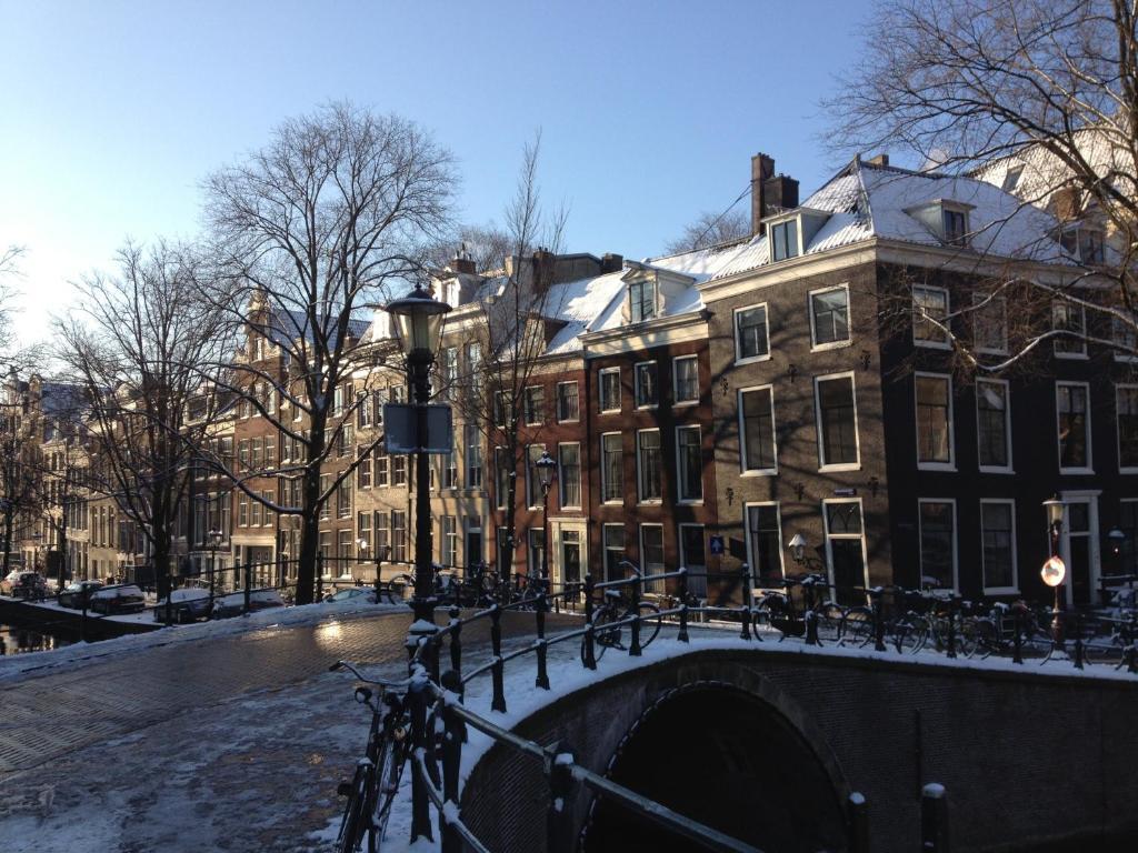 The Vanguard Bed & Breakfast Amsterdam Exterior photo